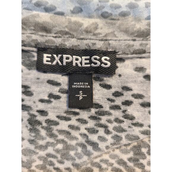 Express small women's snake skin long sleeve tee - Picture 4 of 7